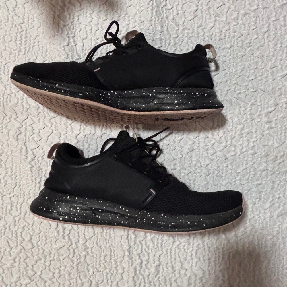 KURU Atom Women's Athletic‎ Sneaker|Jet Black and Misty Lilac|
10.5 - Picture 6 of 7